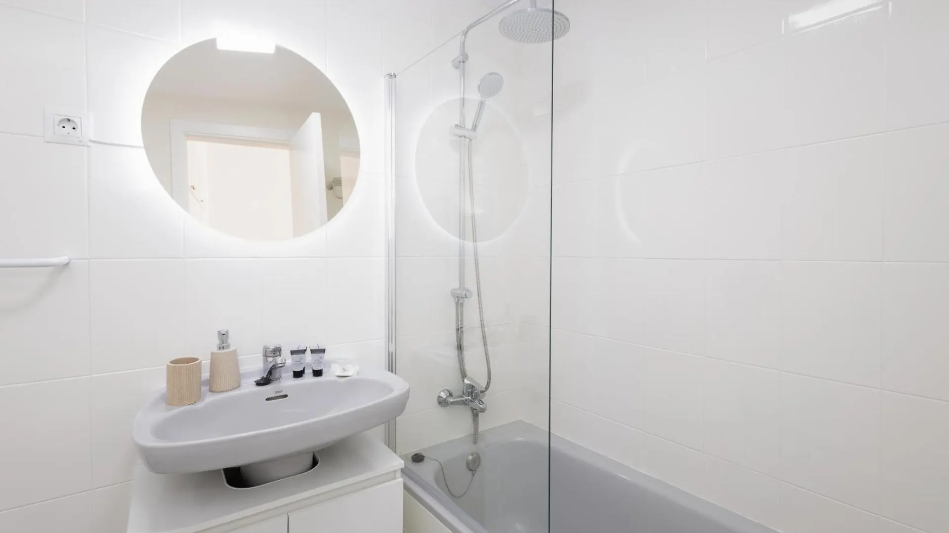 C35 Modern Apt In Downtown Malaga 0*,  Spain
