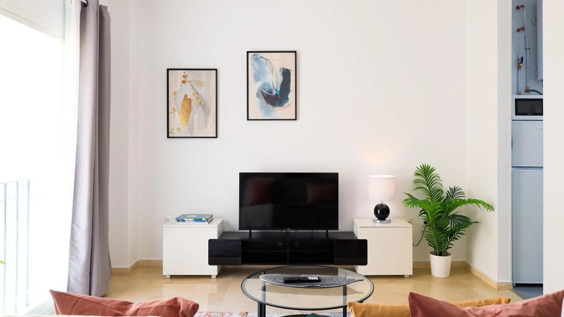 Apartment C35 Modern Apt In Downtown Malaga